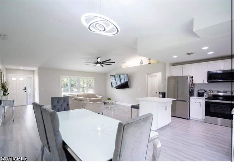 3 bedroom SingleFamilyResidence at 3470 White Blvd, Golden Gate Estates, Naples — photo 2