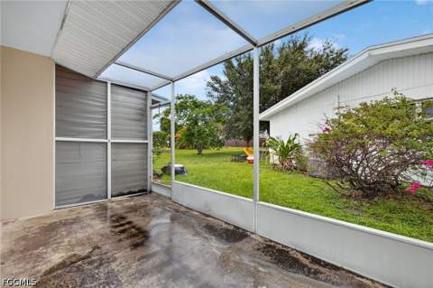 825 Courtington Ln 2, Fort Myers FL - photo 18 of 18