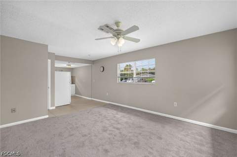 825 Courtington Ln 2, Fort Myers FL - photo 7 of 18