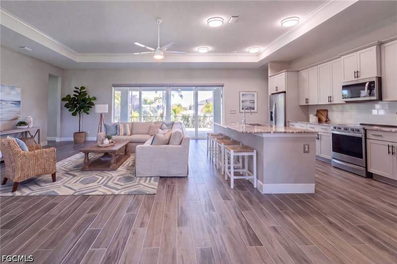 4 bedroom SingleFamilyResidence at 713 NW 37th Ave, Cape Coral, Cape Coral — photo 3