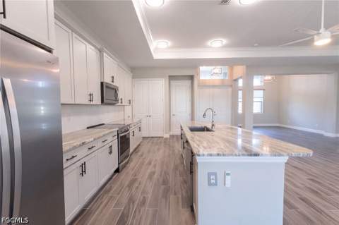 713 NW 37th Ave, Cape Coral FL - photo 9 of 46