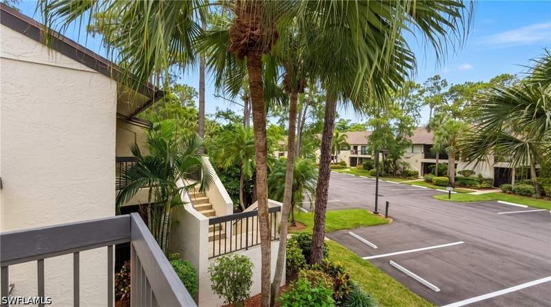 2 bedroom Condominium at 1826 Kings Lake Blvd 203, Hamptons At Kings Lake, Naples — photo 3