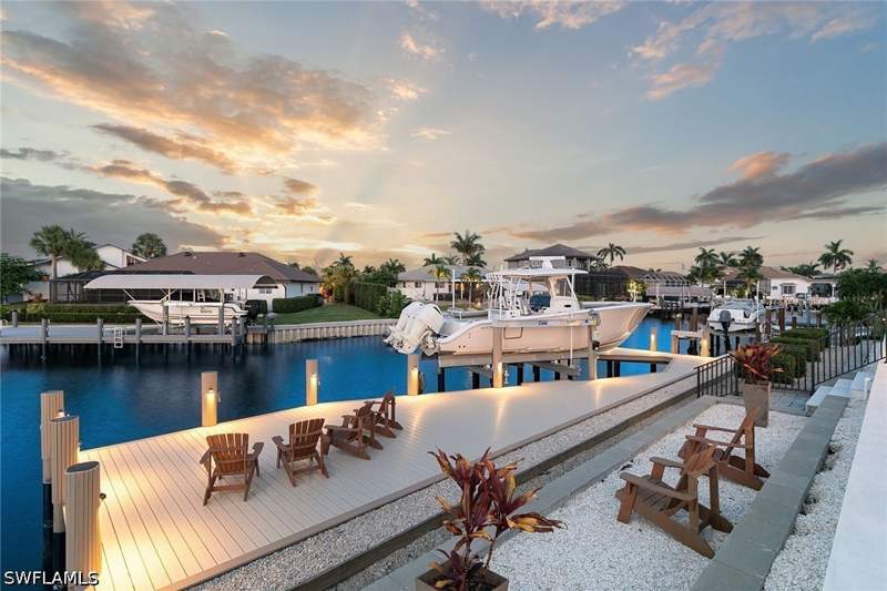 3 bedroom SingleFamilyResidence at 253 N Barfield Dr, Marco Island, Marco Island — photo 2