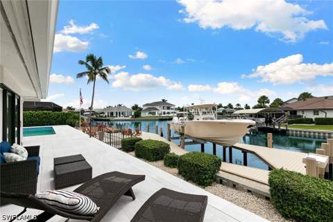 253 N Barfield Dr, Marco Island FL - photo 21 of 39