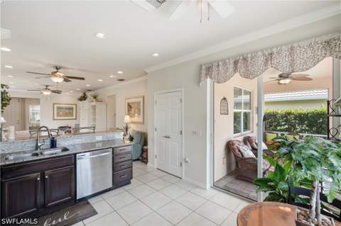 8433 Karina Ct, Naples FL - photo 13 of 33