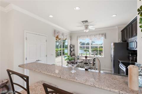 8433 Karina Ct, Naples FL - photo 15 of 33