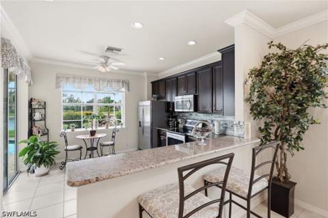 8433 Karina Ct, Naples FL - photo 16 of 33