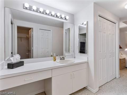 10261 Maddox Ln 513, Bonita Springs FL - photo 20 of 34