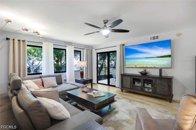 3 bedroom Condominium at 9901 Sunset Cove Ln 222, Sunset Cove At The Landings, Fort Myers — photo 5