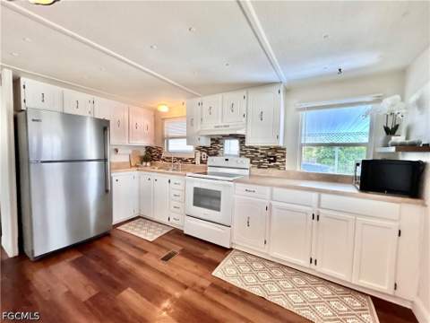 3584 Celestial Way, North Fort Myers FL - photo 7 of 35