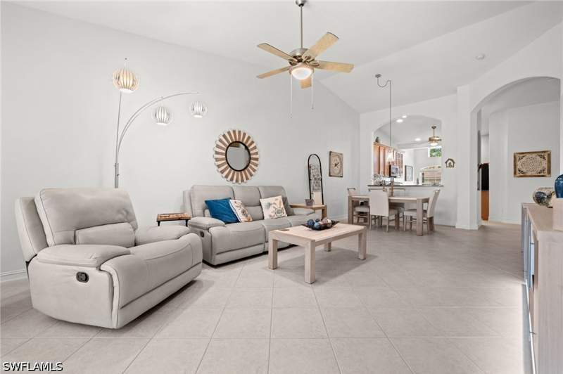 3 bedroom Attached at 15222 Cortona Way, Tuscany Cove, Naples — photo 3