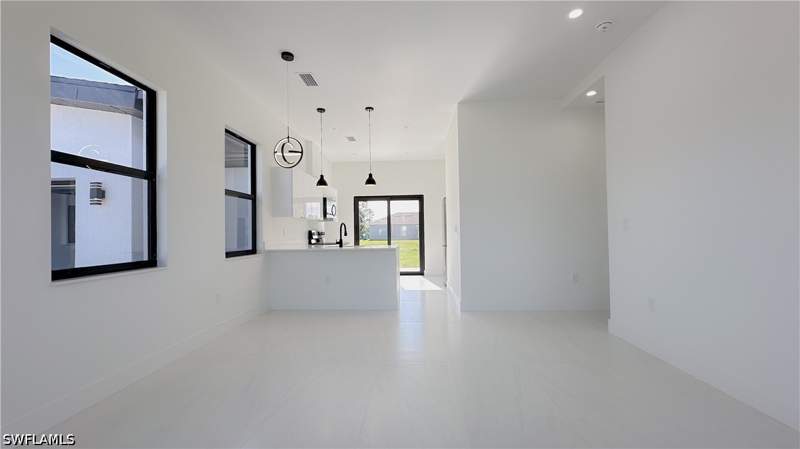 3 bedroom SingleFamilyResidence at 1561 Meadow Rd, Lehigh Acres, Lehigh Acres — photo 2