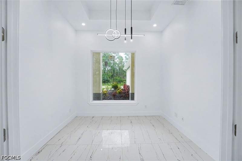 5 bedroom SingleFamilyResidence at 1113 Leroy Ave, Lehigh Acres, Lehigh Acres — photo 5