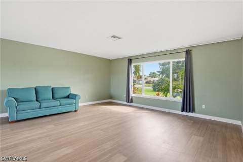 223 Pine Valley Cir, Naples FL - photo 14 of 50