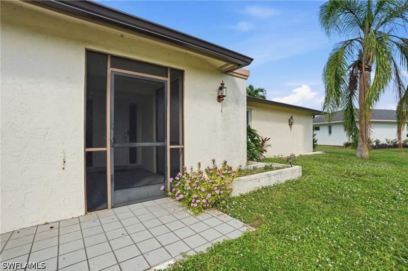 3 bedroom SingleFamilyResidence at 223 Pine Valley Cir, St Andrews At Lely Golf Estates, Naples — photo 4