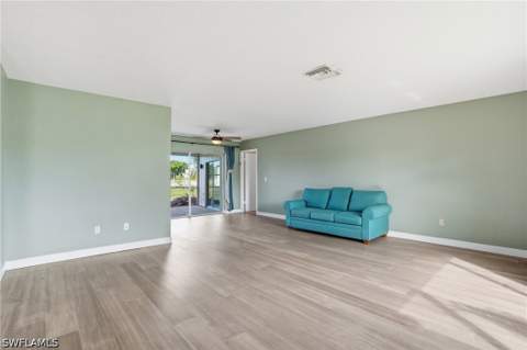 223 Pine Valley Cir, Naples FL - photo 8 of 50