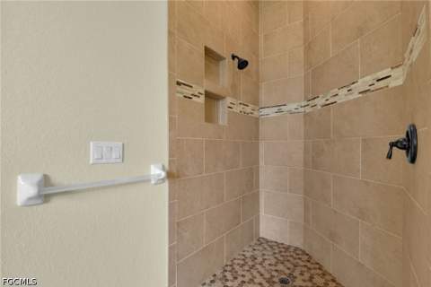 11620 Spoonbill Ln, Fort Myers FL - photo 22 of 37