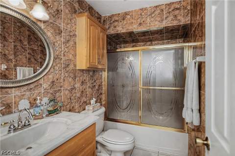 242 SW 45th Ter, Cape Coral FL - photo 17 of 34