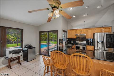 242 SW 45th Ter, Cape Coral FL - photo 6 of 34