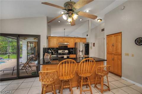 242 SW 45th Ter, Cape Coral FL - photo 8 of 34