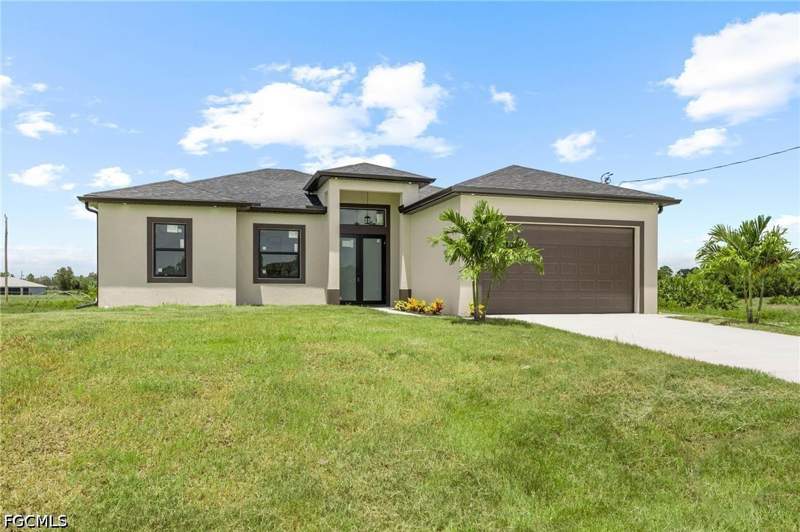 3 bedroom SingleFamilyResidence at 760 Festival Ave S, Lehigh Acres, Lehigh Acres — photo 3