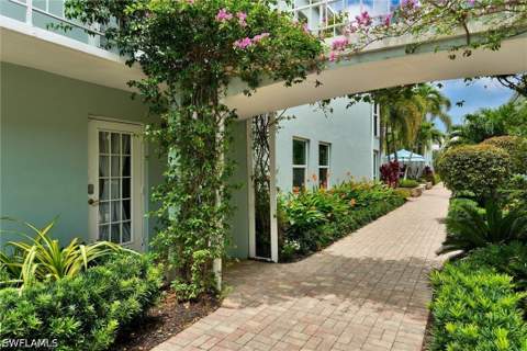 631 12th Ave S 631, Naples FL - photo 16 of 39