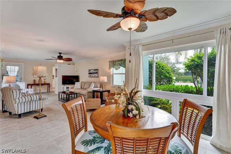 2 bedroom Condominium at 631 12th Ave S 631, Everglades Club, Naples — photo 5