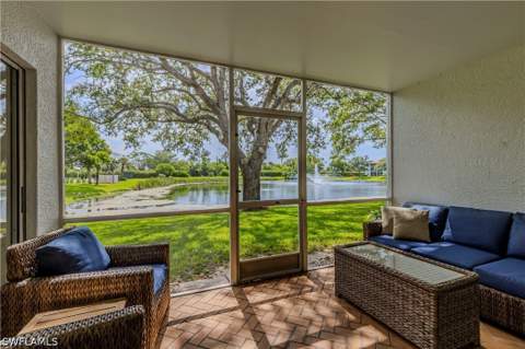 9600 Victoria Ln 108, Naples FL - photo 24 of 30