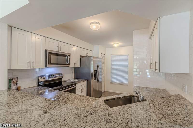 3 bedroom Condominium at 9600 Victoria Ln 108, Victoria Lakes, Naples — photo 3