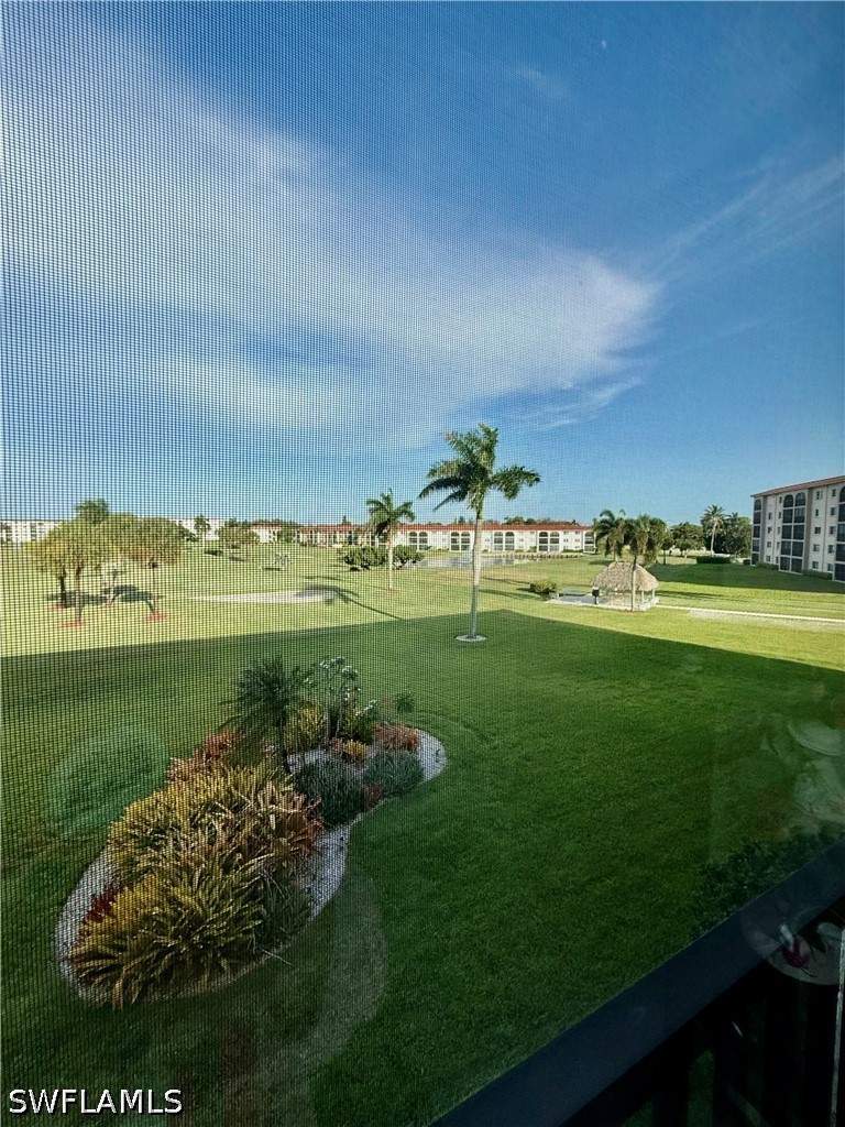 2 bedroom Condominium at 1 High Point Cir W 303, High Point Country Club, Naples — photo 3