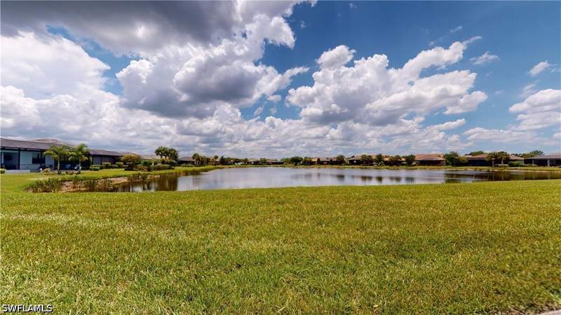 2 bedroom SingleFamilyResidence at 6321 Liberty St, Del Webb, Ave Maria — photo 5