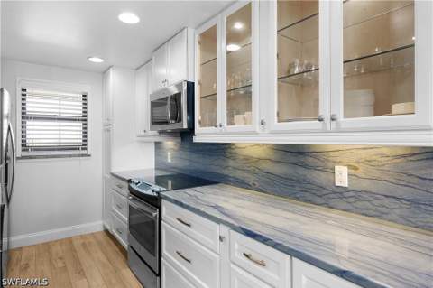 1901 Clifford St 1402, Fort Myers FL - photo 11 of 26