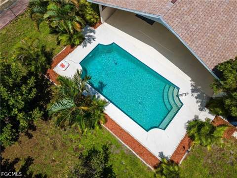 3606 Country Club Blvd, Cape Coral FL - photo 15 of 31