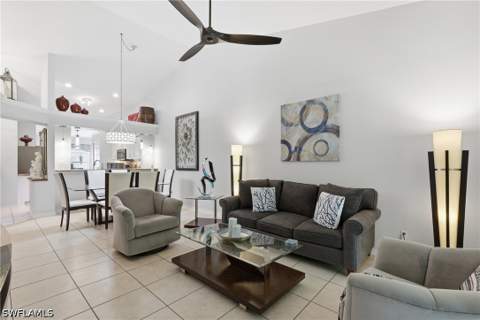 1768 Royal Cir 1402, Naples FL - photo 9 of 33
