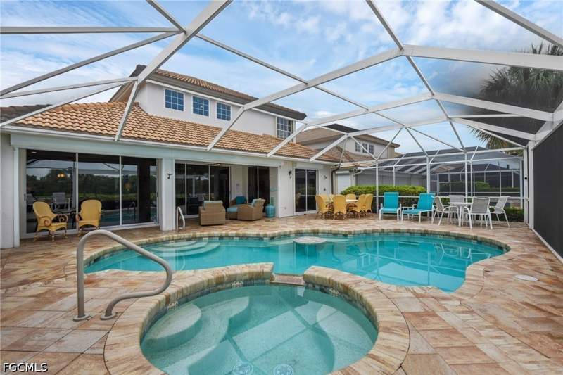 4 bedroom SingleFamilyResidence at 23157 Oakglen Ln, Laurel Meadow, Estero — photo 3