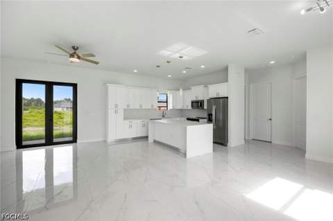 744 Oakridge Ave S, Lehigh Acres FL - photo 15 of 45