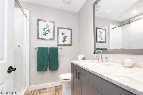 27016 Adriana Cir 202, Bonita Springs FL - photo 13 of 20