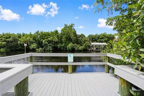 27016 Adriana Cir 202, Bonita Springs FL - photo 19 of 20