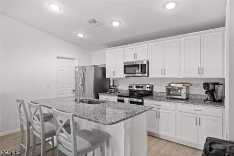 4004 NE 23rd Ave, Cape Coral FL - photo 13 of 35