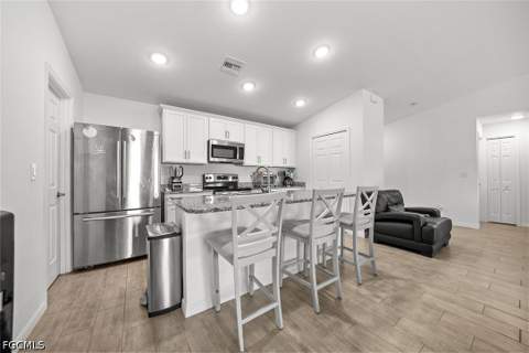 4004 NE 23rd Ave, Cape Coral FL - photo 14 of 35