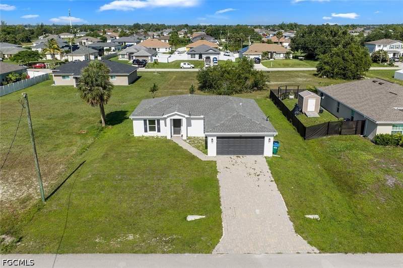 3 bedroom SingleFamilyResidence at 4004 NE 23rd Ave, Cape Coral, Cape Coral — photo 2