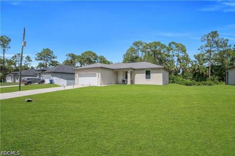 8031 Sandy Cir, Labelle FL - photo 8 of 50