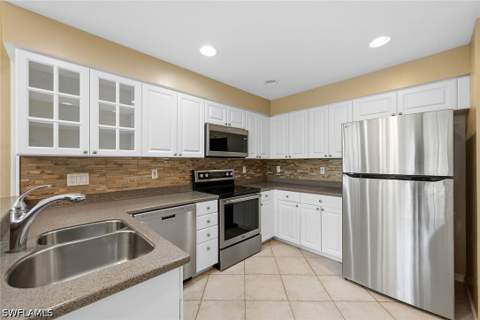 16113 Mount Abbey Way 102, Fort Myers FL - photo 11 of 35