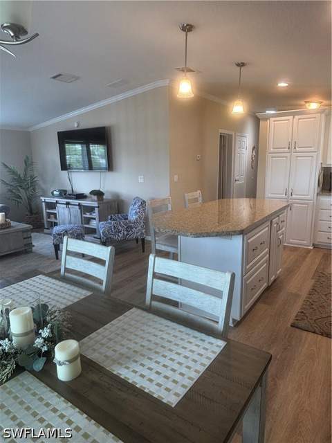 27646 Bourbonniere Dr, Bonita Springs FL - photo 8 of 15