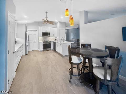 15472 Admiralty Cir 1, North Fort Myers FL - photo 10 of 30