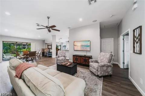 15472 Admiralty Cir 1, North Fort Myers FL - photo 6 of 30