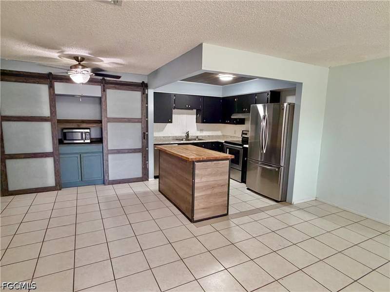 3 bedroom Attached at 6124 Principia Dr 2, Principia Garden Villas Condo, Fort Myers — photo 3