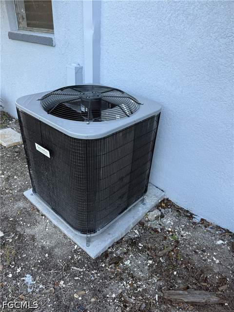 1129 Cherokee Ave, Lehigh Acres FL - photo 12 of 15