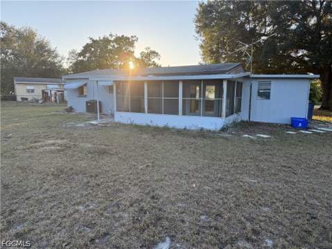 1129 Cherokee Ave, Lehigh Acres FL - photo 13 of 15