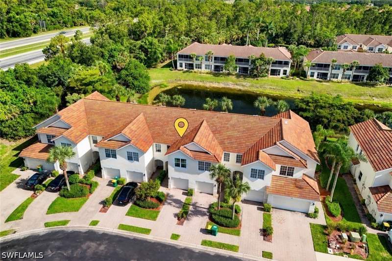 3 bedroom Townhouse at 904 Hampton Cir, Pinehurst, Naples — photo 3